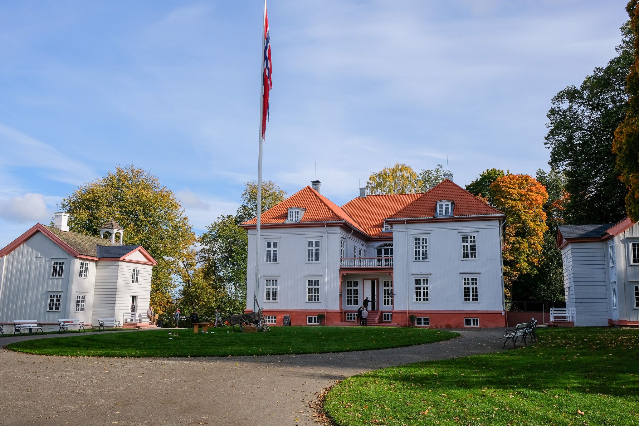 autum colours with Eidsvoll 1814 i