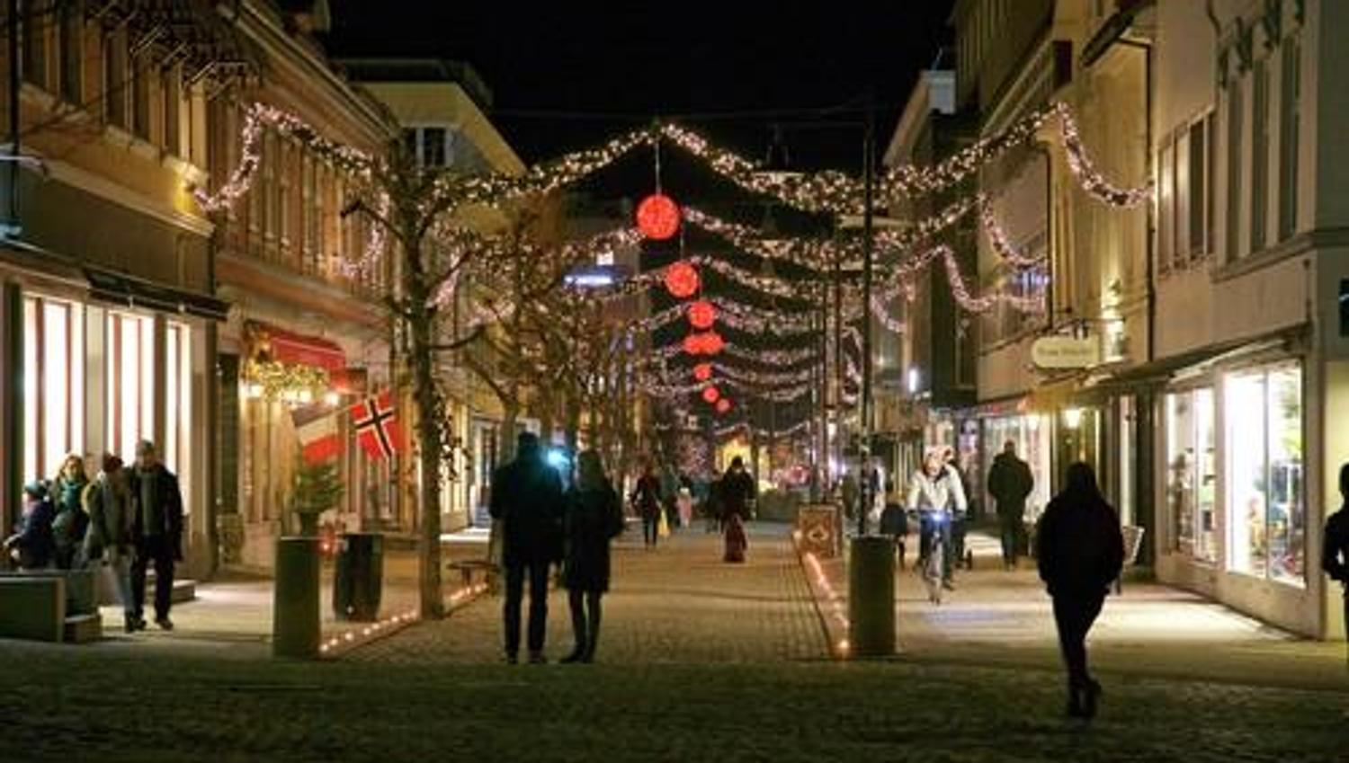 A festive Christmas street in Hamar city center
