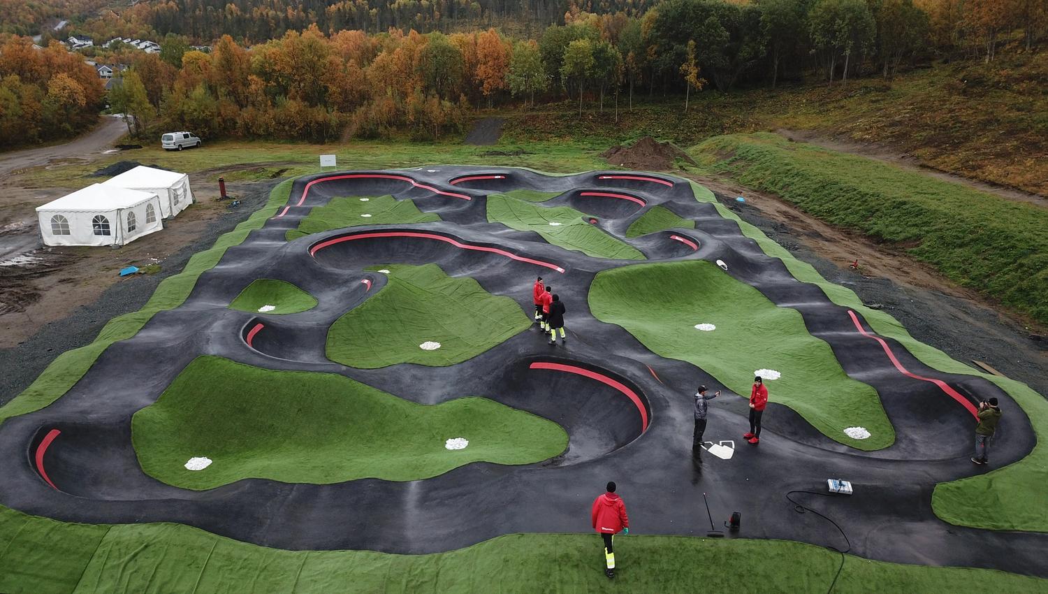 velosolutions_asphalt_pumptrack_harstadtnorwegen_6_48869609457_o
