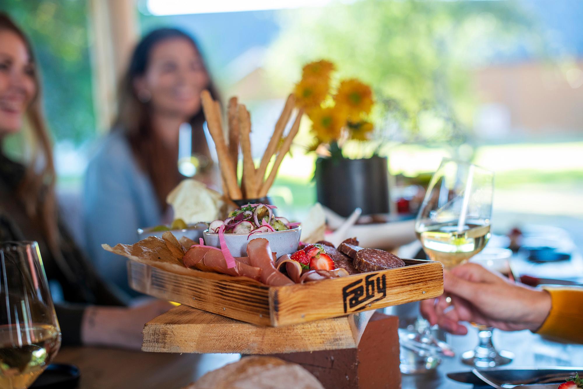 Sharing platter with the girlfriends at Fæby