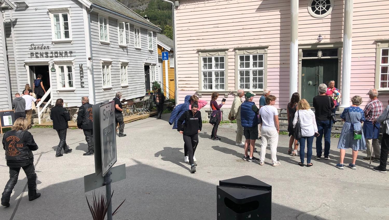 Guida vandring på Gamle Lærdalsøyri