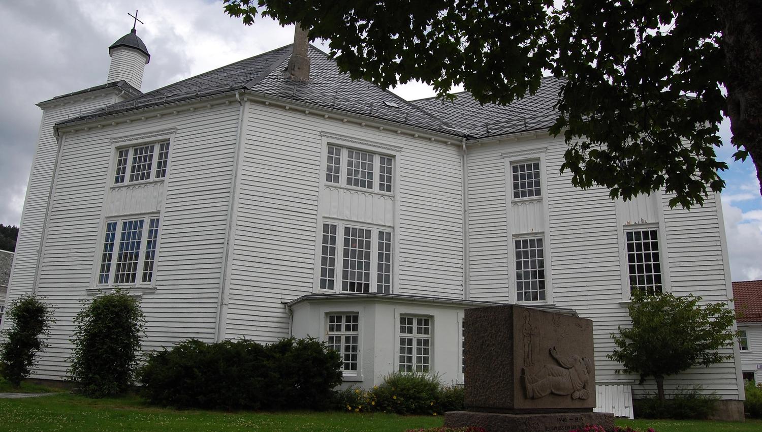 Flekkefjord kirke