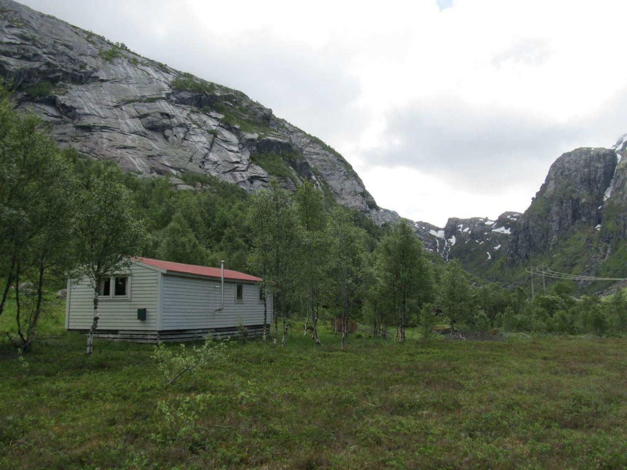 Hytta i Daurmålsdalen er open