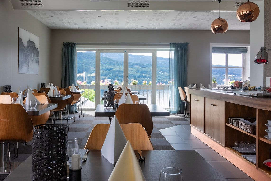 restaurant på Brattrein Hotel