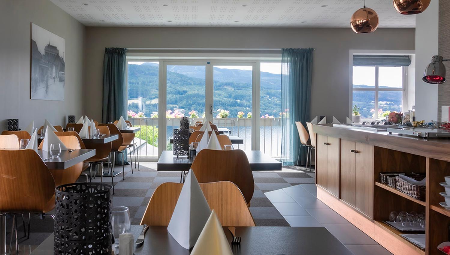 restaurant på Brattrein Hotel