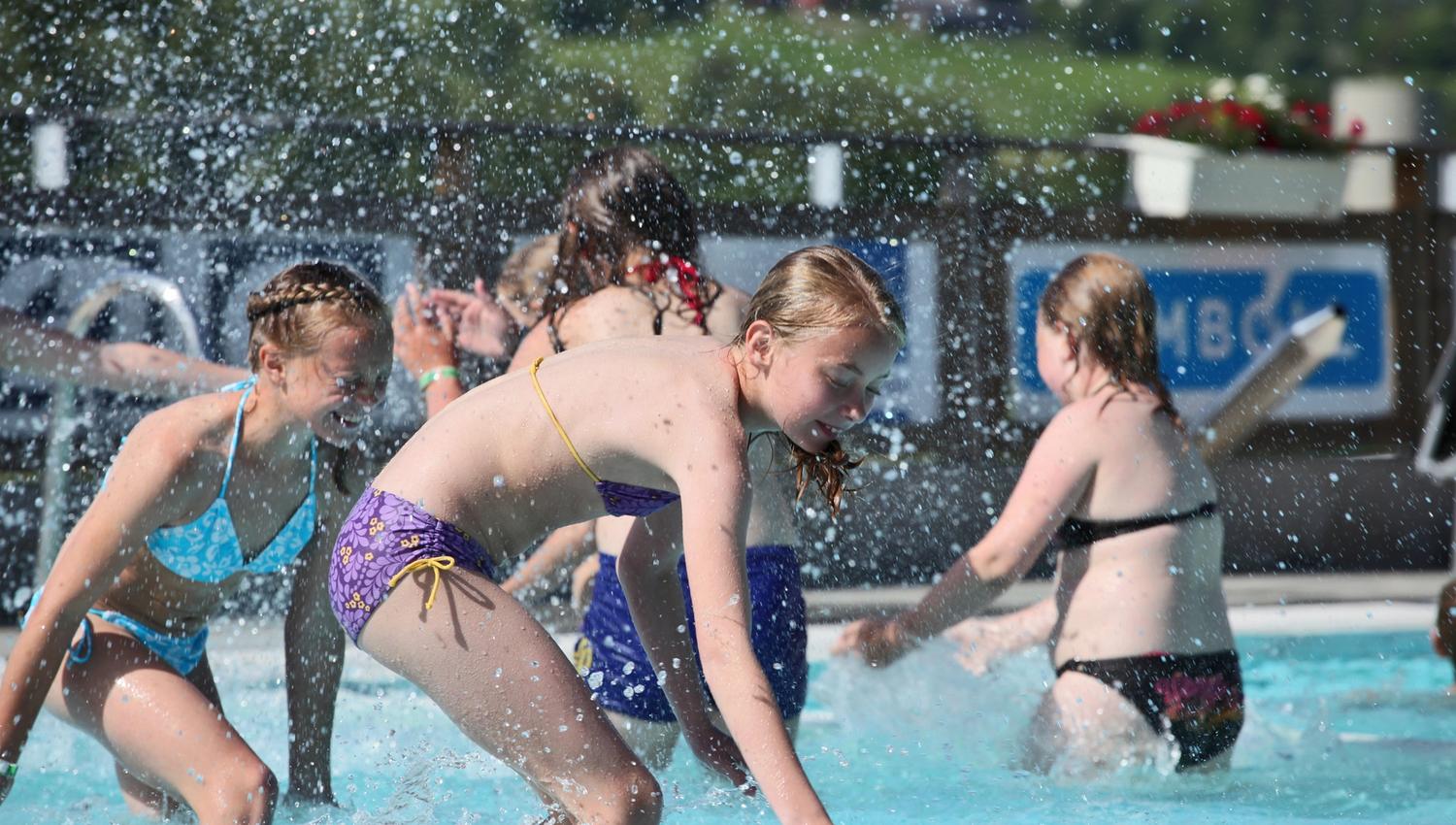 Outdoor swimming pool Jorekstad