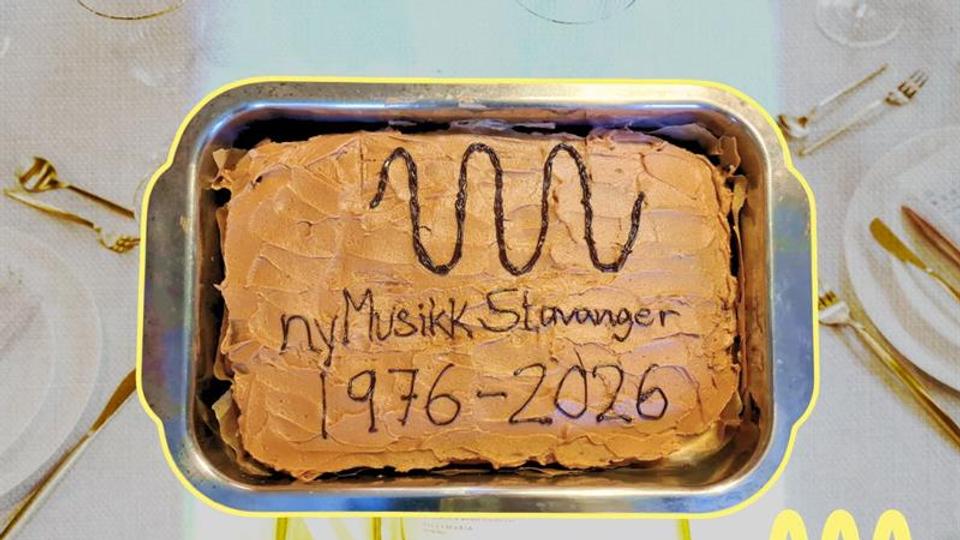 Bildet av kake med nyMusikk Stavanger 1976-2026 skrevet på