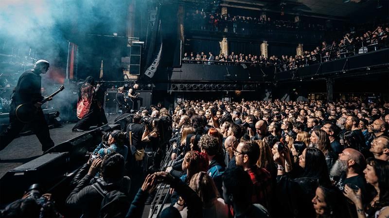Mayhem in stage in front of an audience