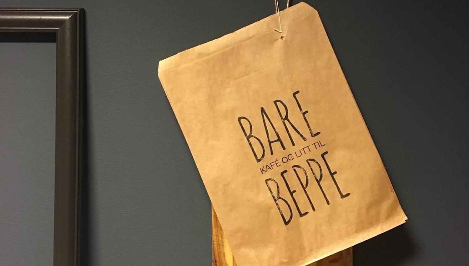 paperbag with logo