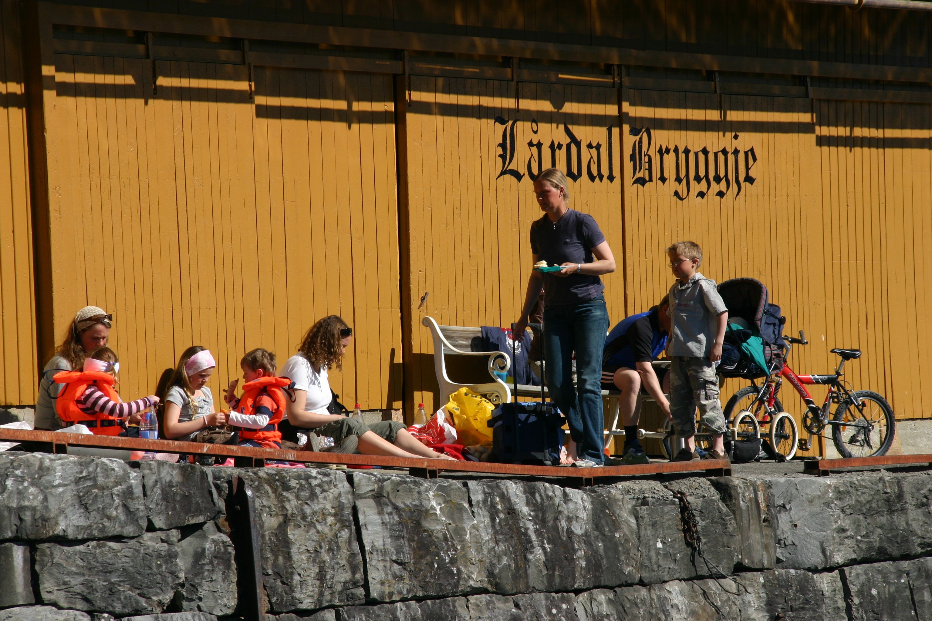 Lårdal Bryggje