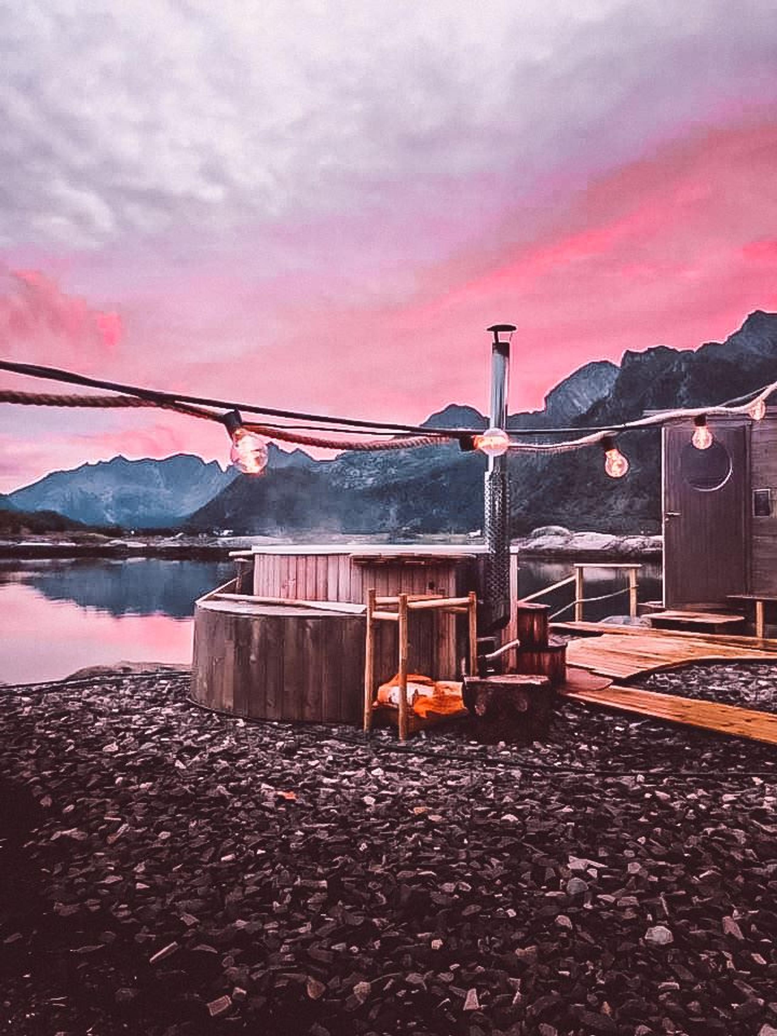 4-day Mountaineering Tour Package with Skårungen