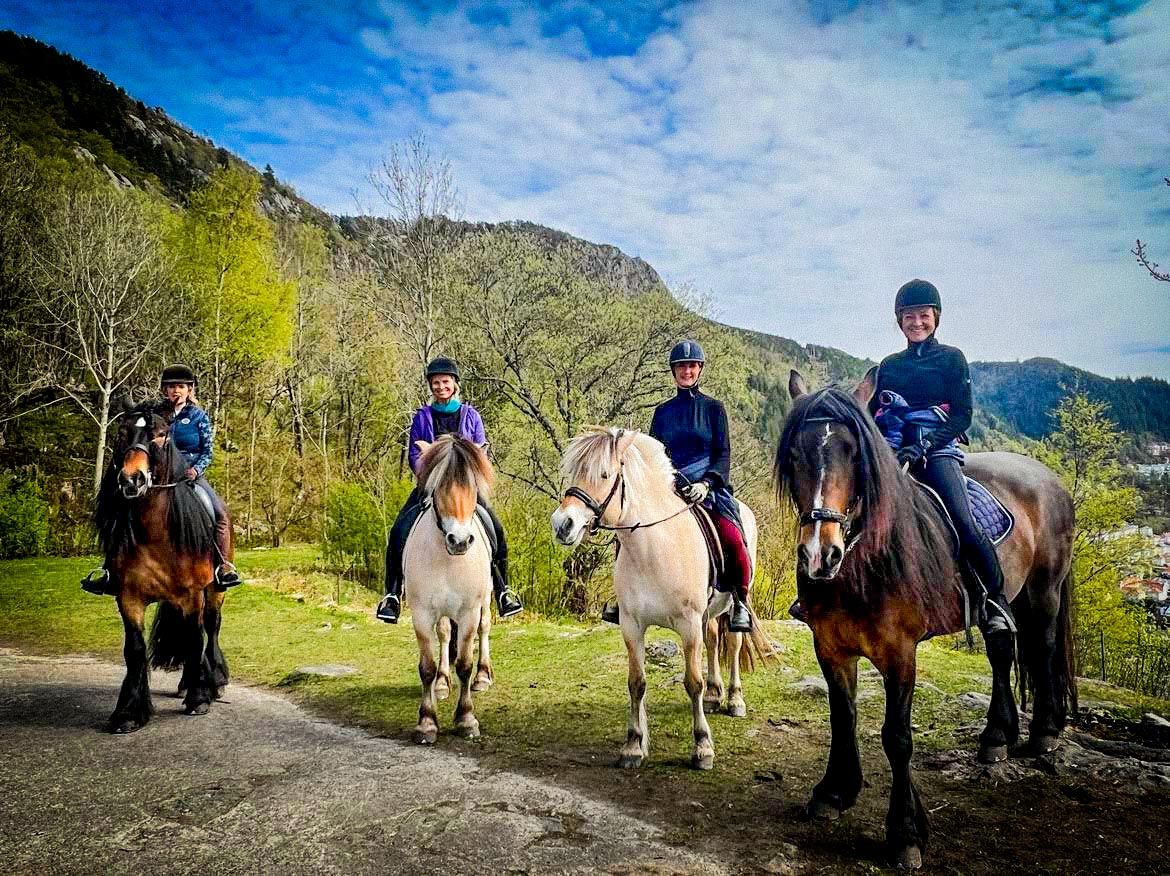 Unique riding tour in the mountains surrounding Bergen city centre