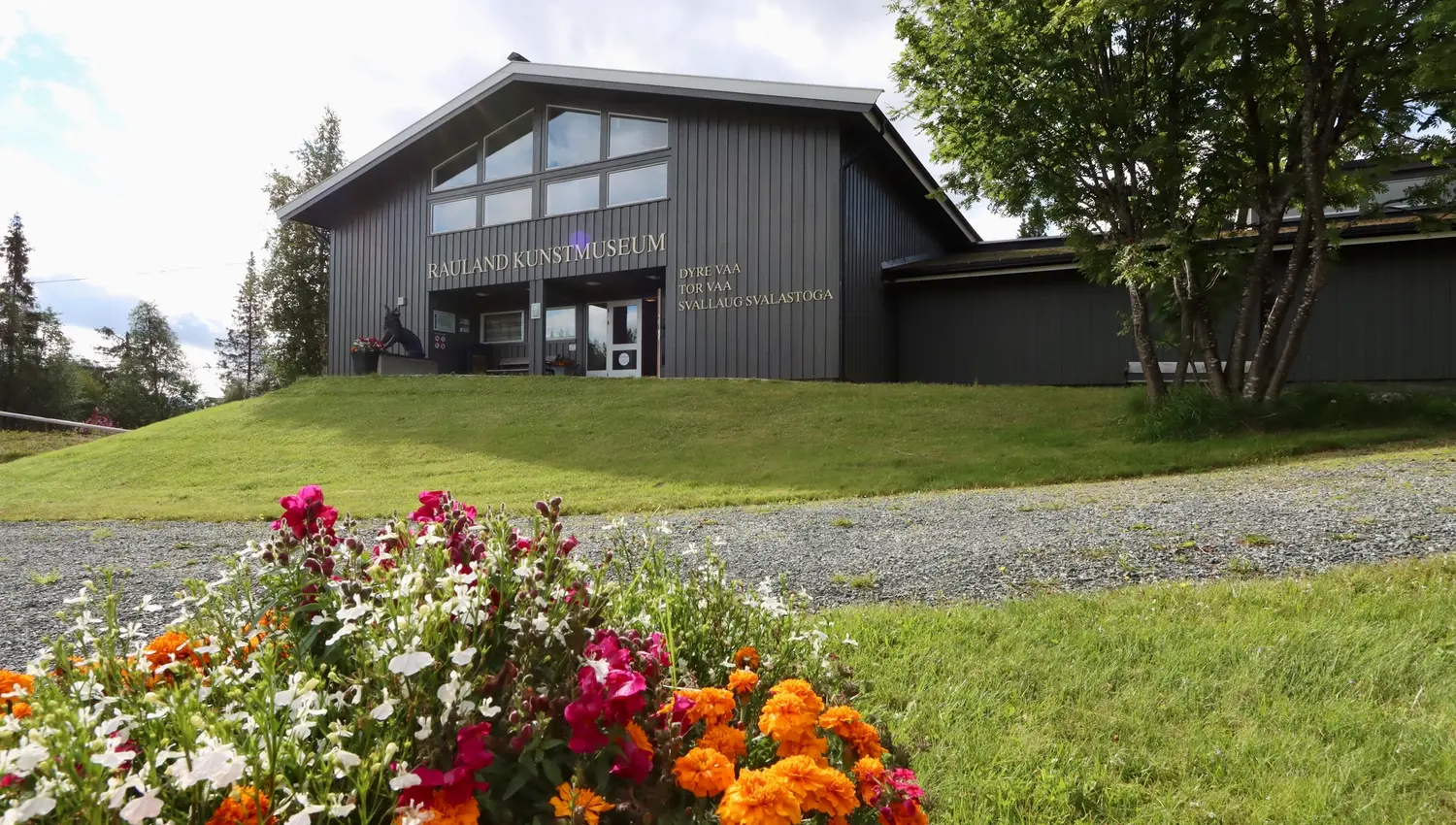 Eksteriør Dyre Vaa-samlingane i Rauland, Vest-Telemark museum.