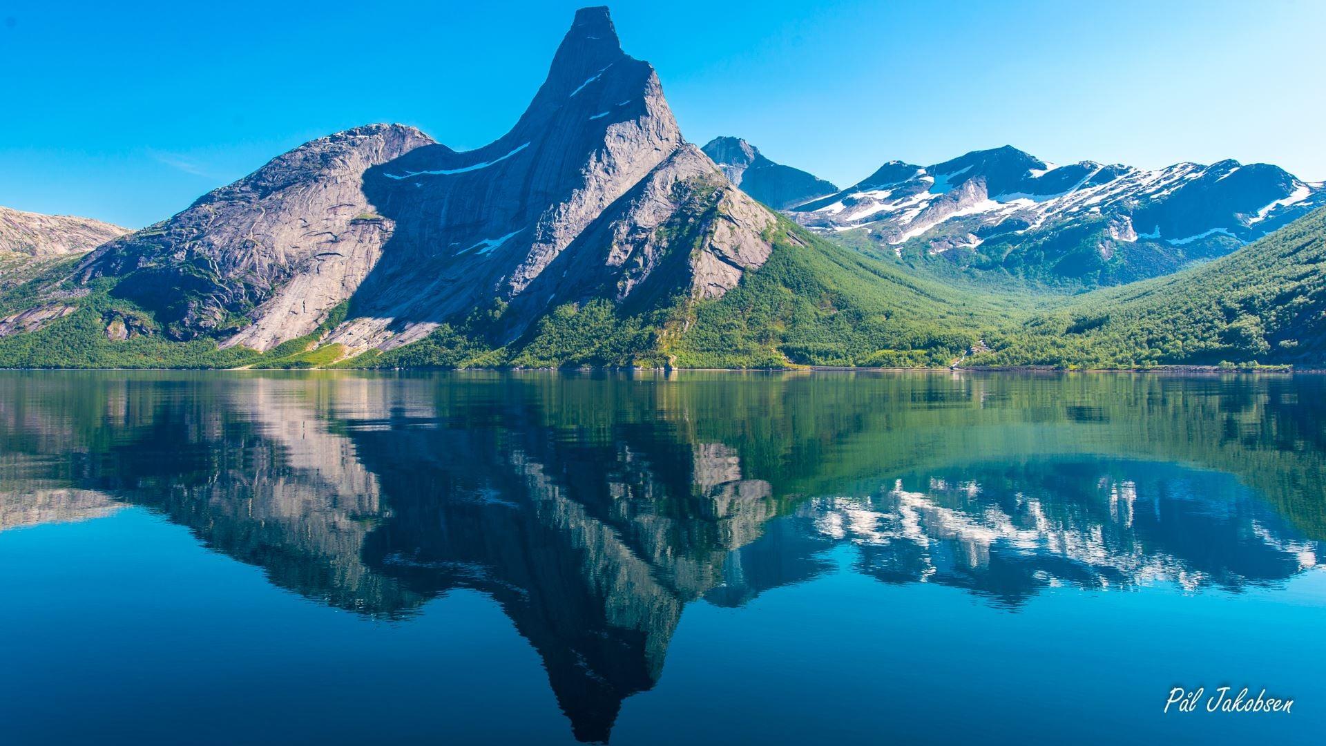 Stetind - Norway's national mountain
