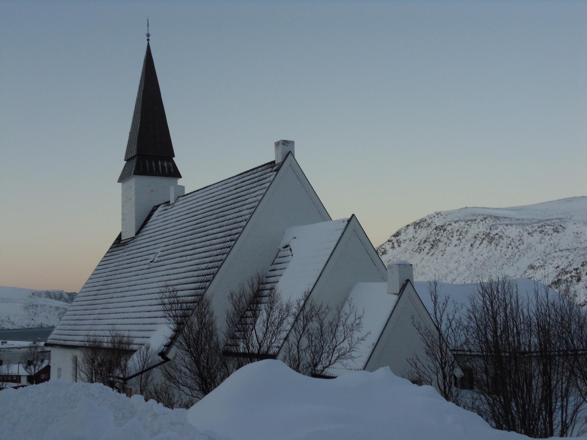 Kjøllefjord_Kirke_1.jpg