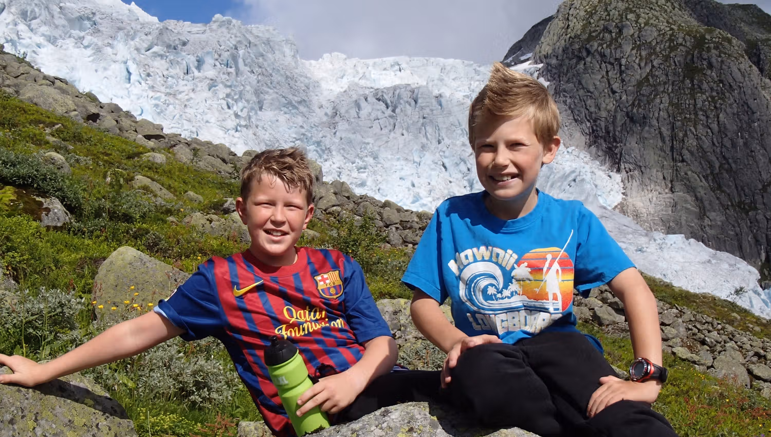 Flatbrehytta høgfjellshytte, Fjærland