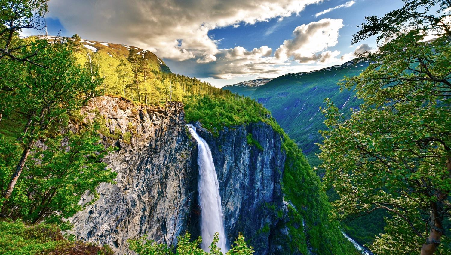 Utladalen, Årdal
