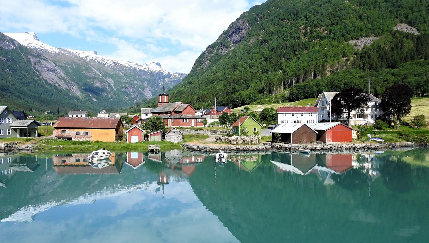 Fjord cruise entering Fjærland village