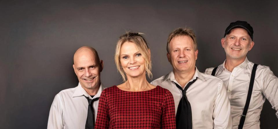 Pop-up concert with Hilde Halseth Band at Galleri iHUNDRE!