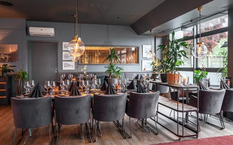 The restaurant