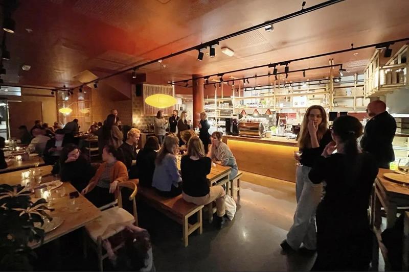 Fully packed restaurant