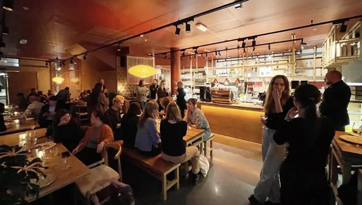 Fully packed restaurant