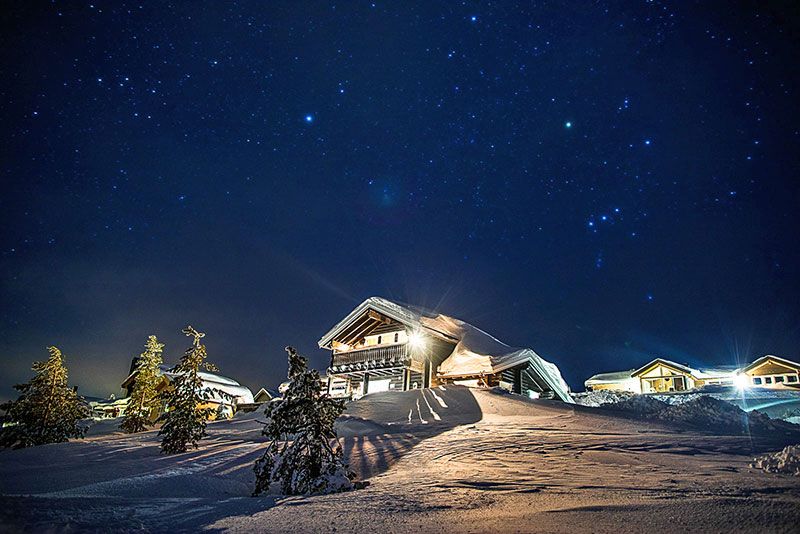 cabins at Vrådal booking in a winter night