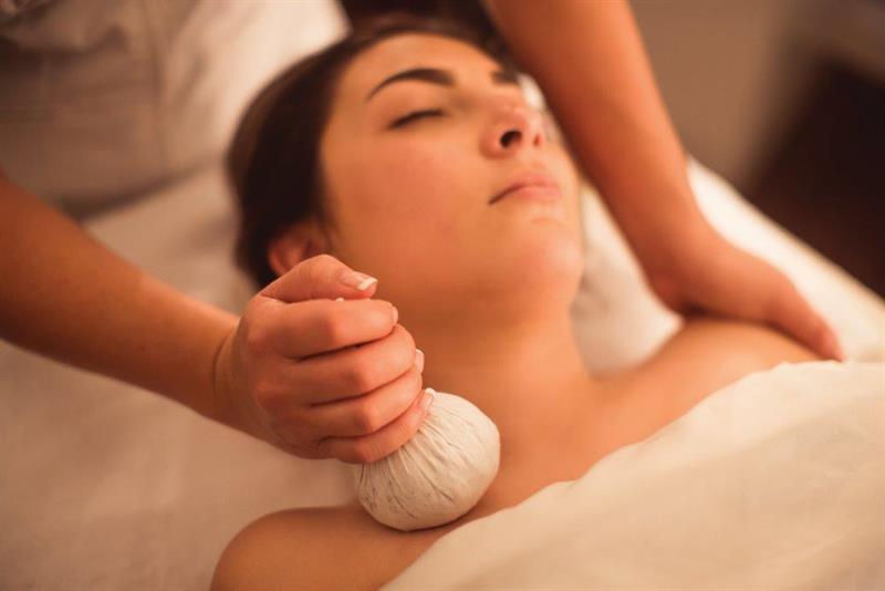 Herb massage
