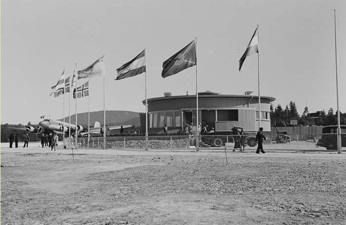 First building at Fornebu airport - round cafe Caravelle