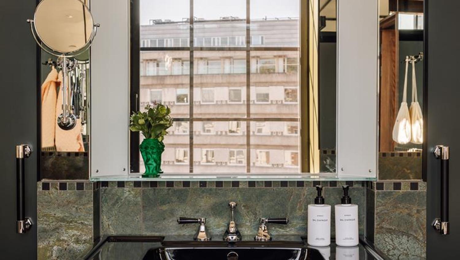 Detail of sink