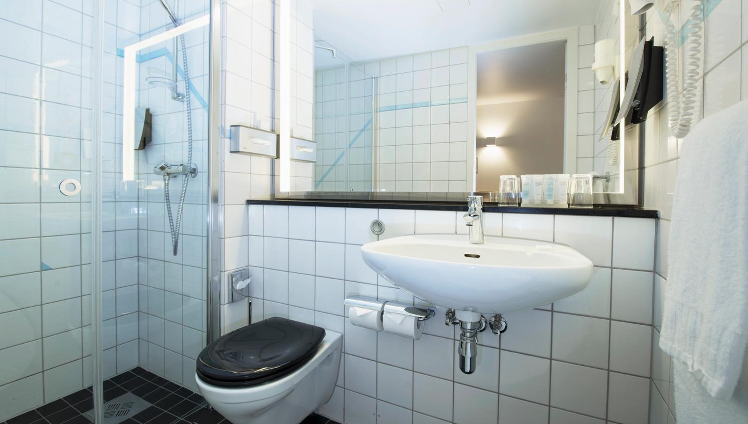Thon Hotel Bergen Airport - Bathroom Superior