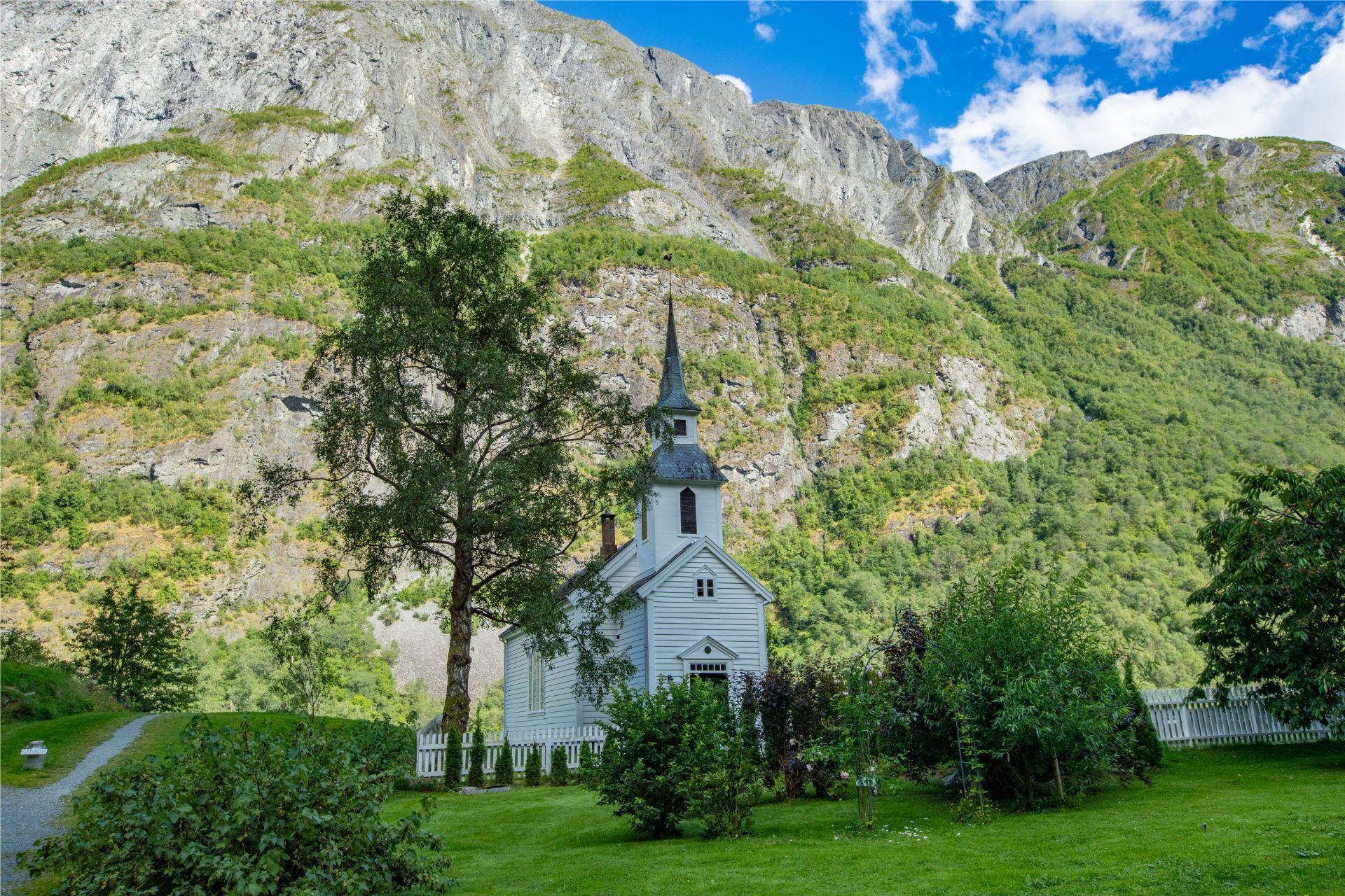 Bakka Kyrkje
