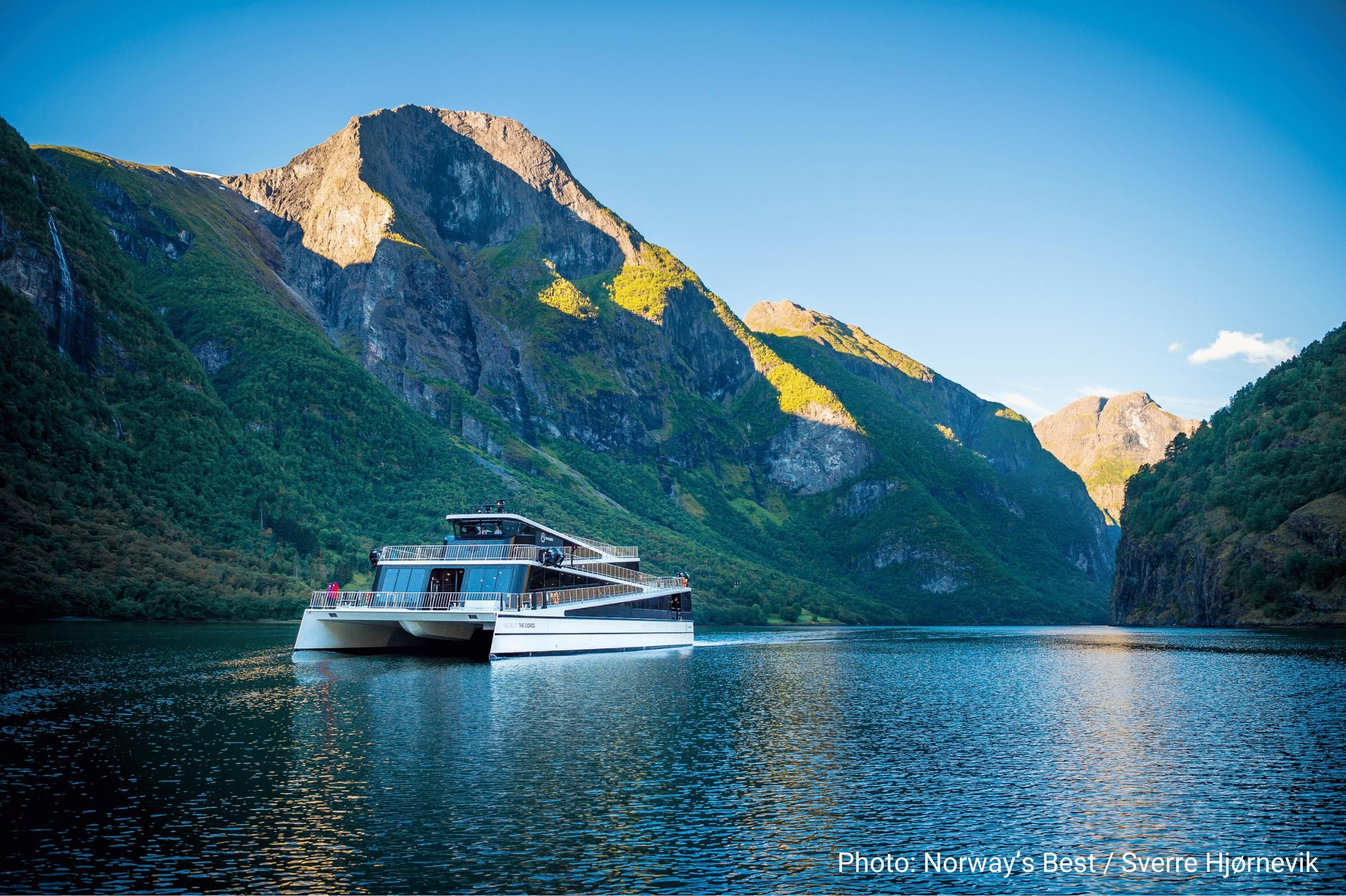 Fjord cruise on the Nærøyfjord