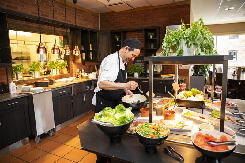 buffet at Home Hotel Bryggeparken