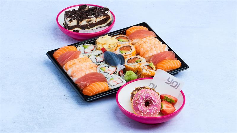 Sushi box and desserts