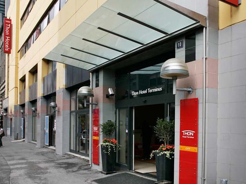 inngangen til hotellet