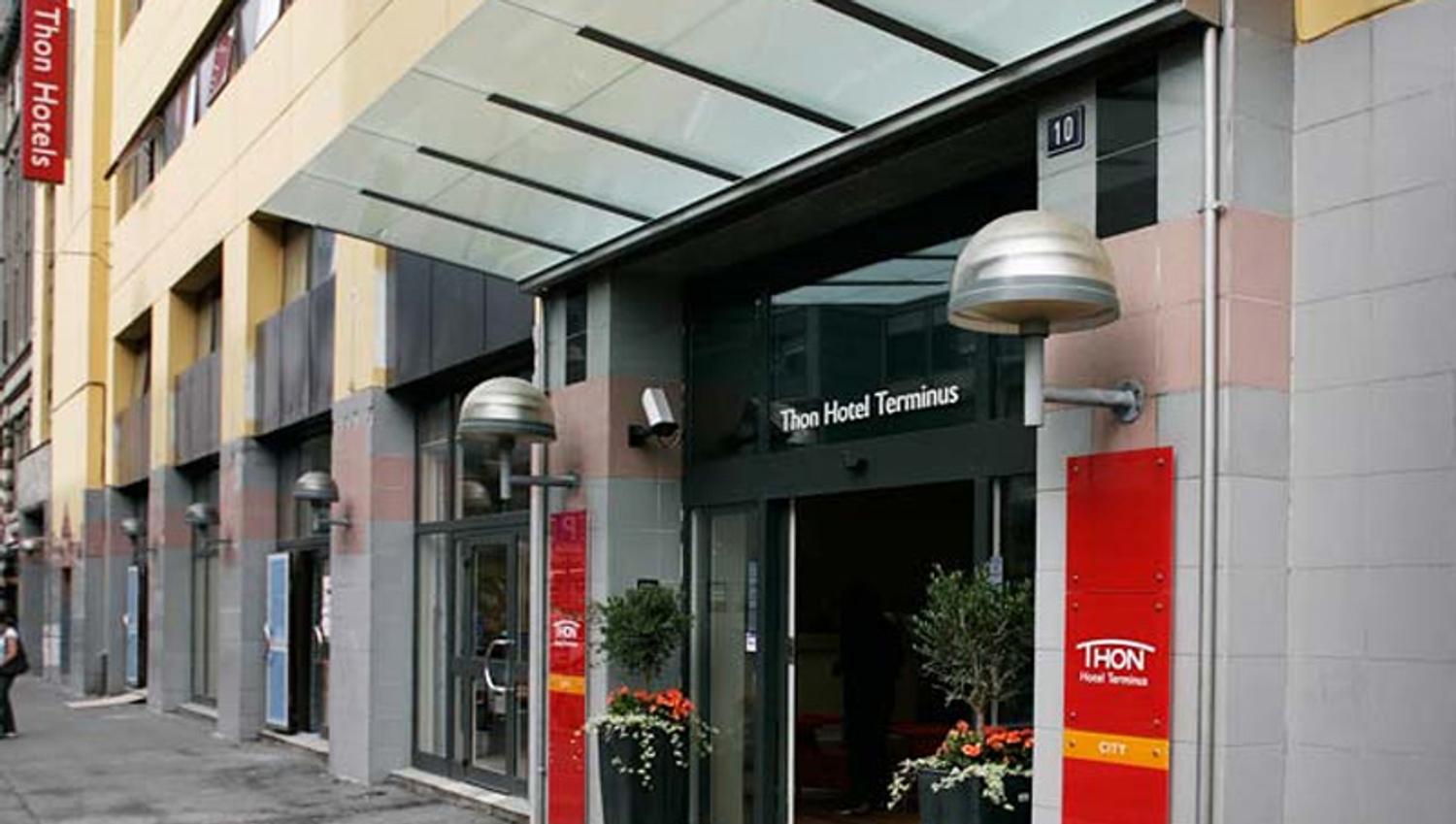 inngangen til hotellet