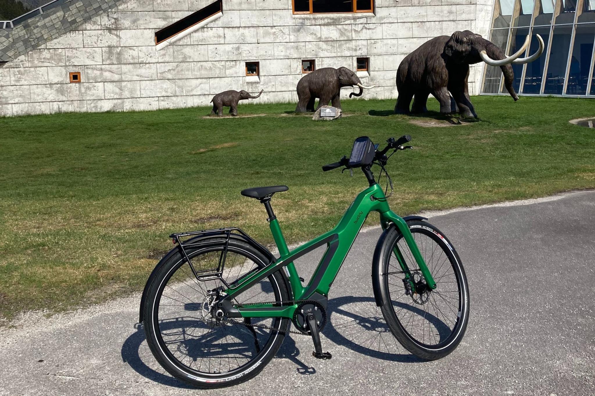 Electric bike in Fjærland