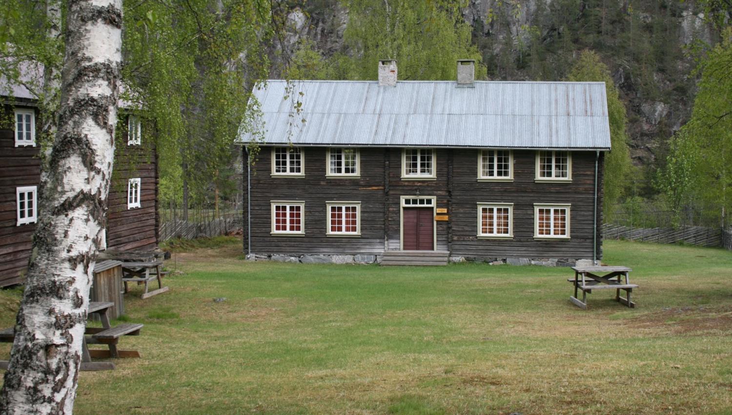 Bautahaugen samlinger