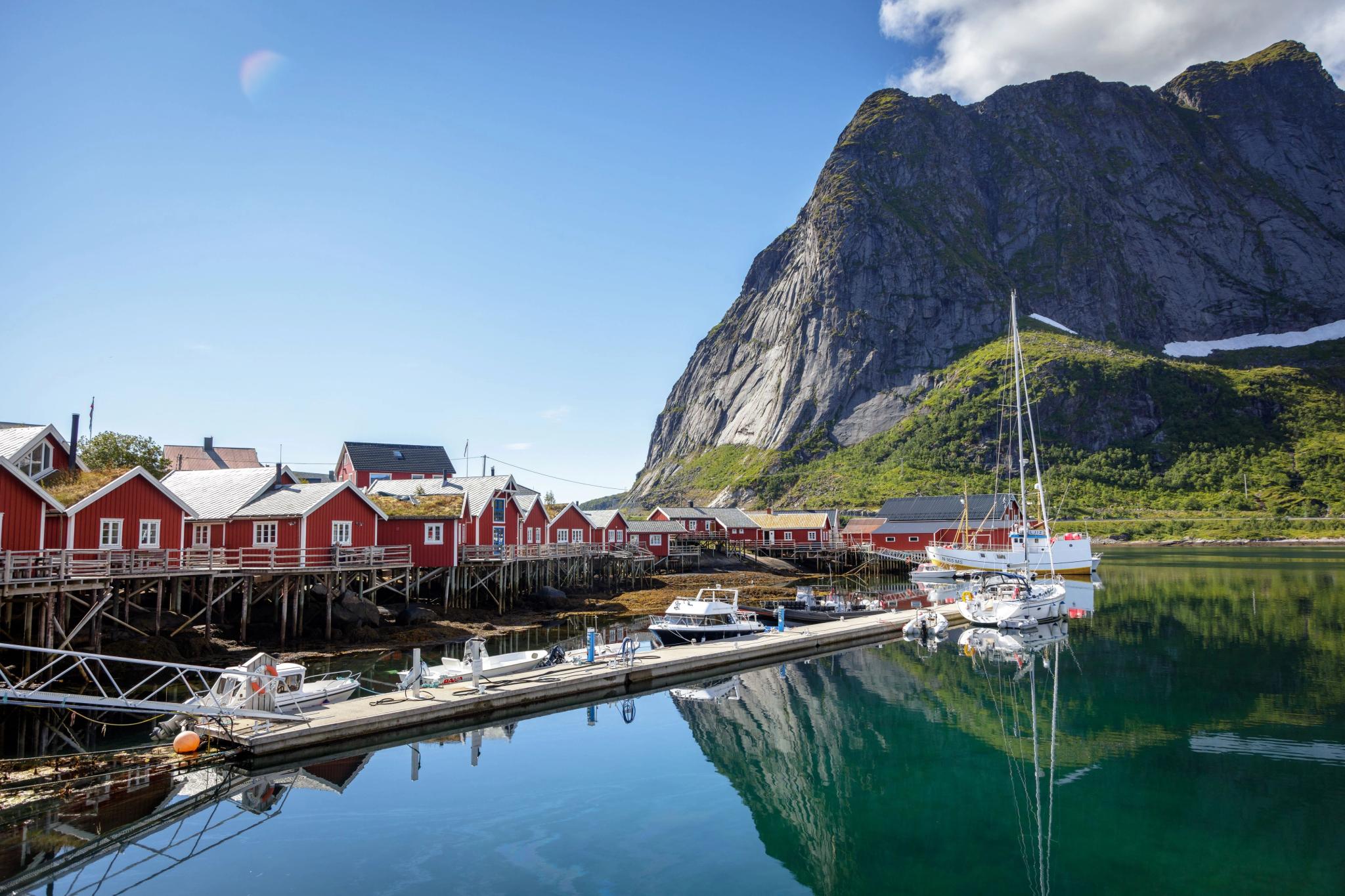 Kayaking in Reinefjorden - Reine Paddling