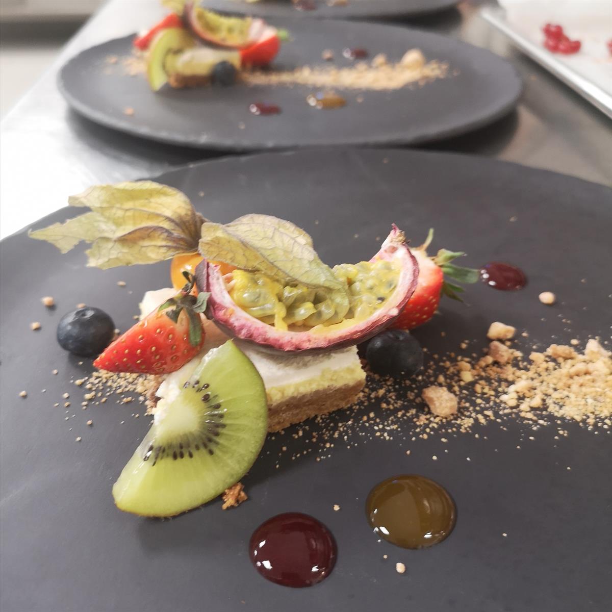 Passion fruit cake