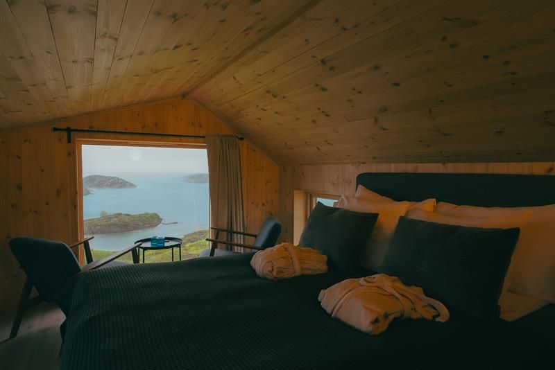 Hille Island Retreat