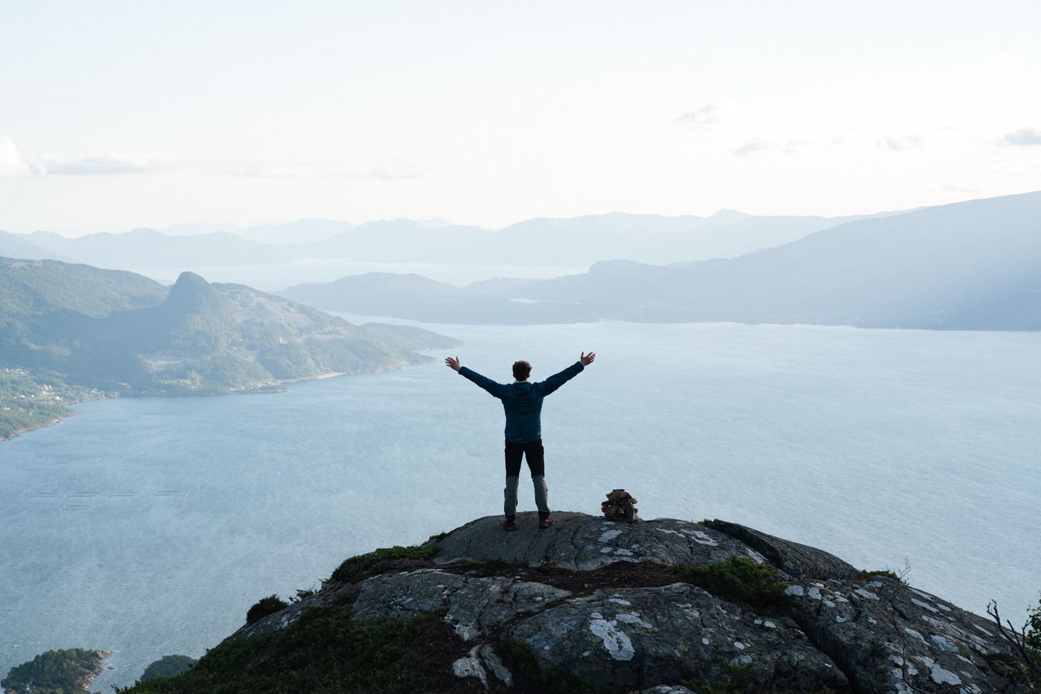 View from the summit of Samlen in Hardanger – a spectacular hike offering panoramic views of fjords and mountains.