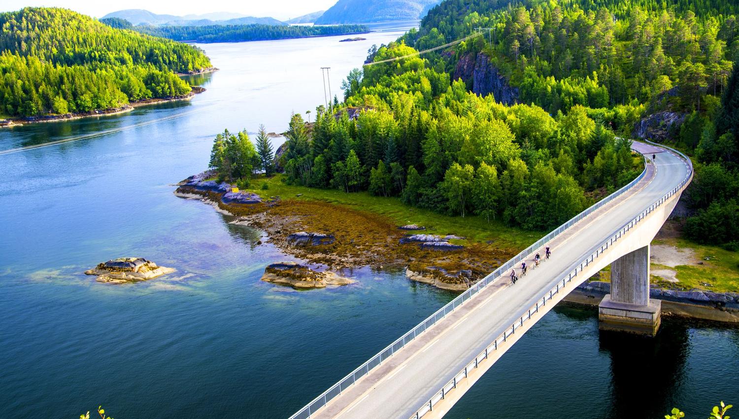 Island hopping in mid-Norway