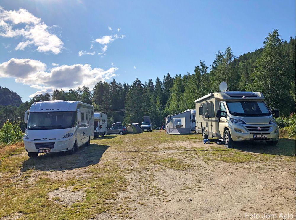 campers at Øyne Camping