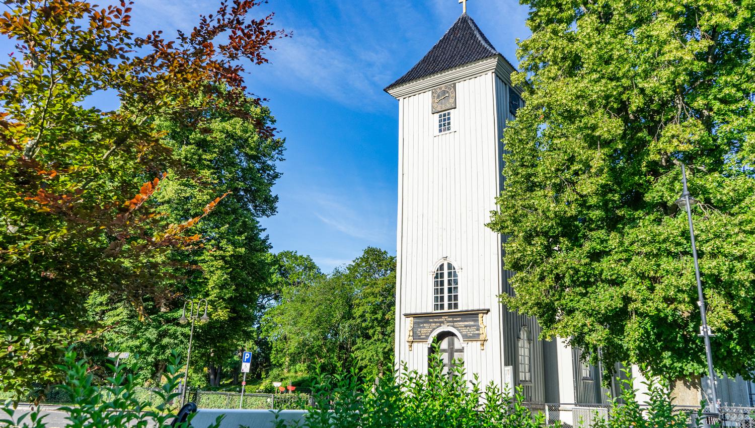 Drøbak kirke foto visitdrobakoscarsborg.no_
