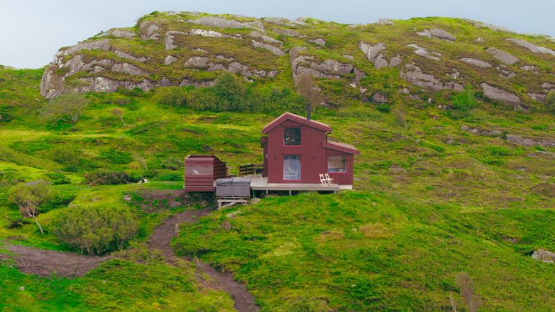 Hille Island Retreat
