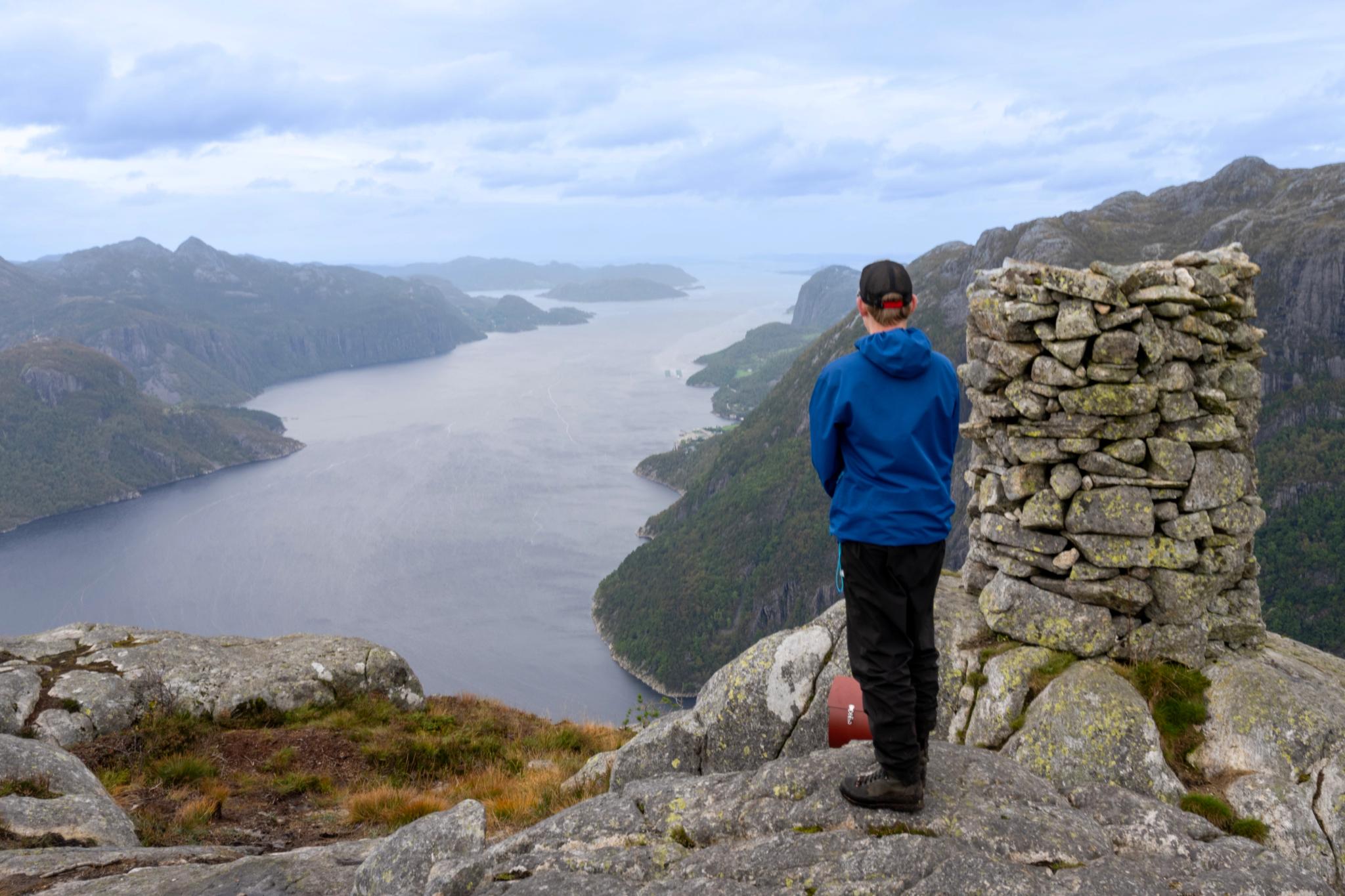 Fjord views at the top of Ramnstoknuten