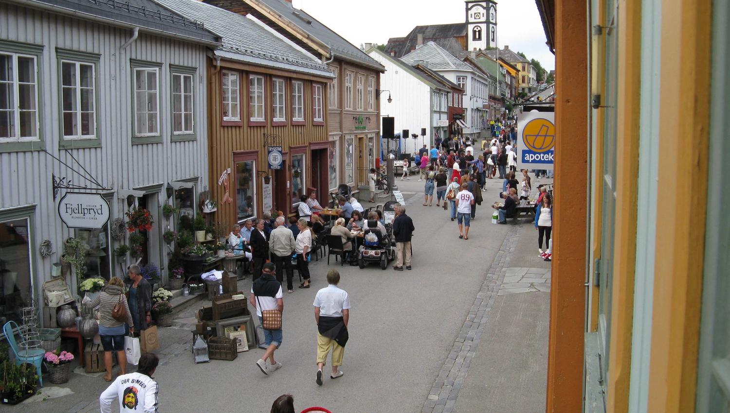 Bilde tatt fra vindu i Gammelloftet