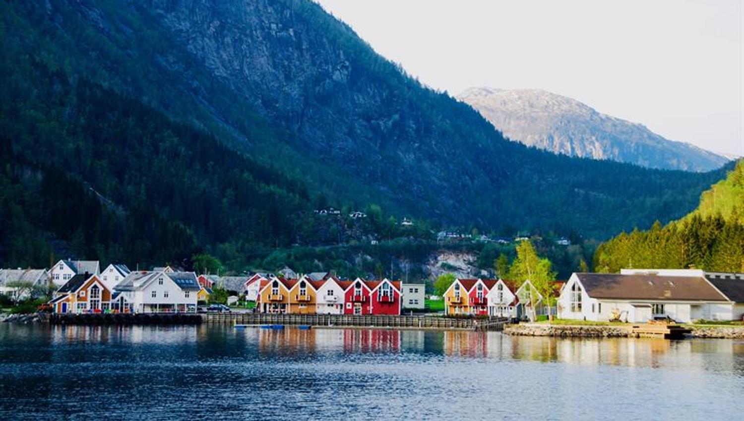 Modalen Valley Bergen - Modalen fjord cruise